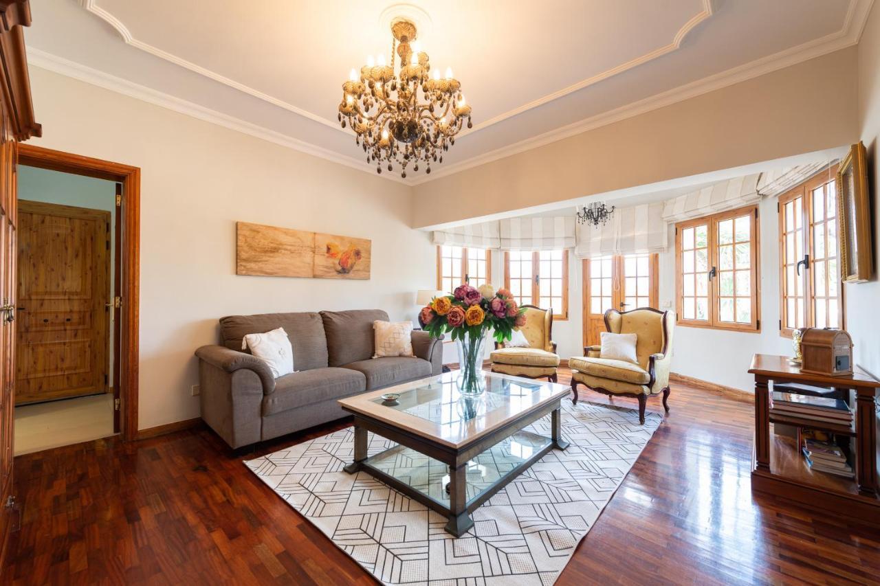 5Br Home - Pool Parking & Tennis Court Las Palmas de Gran Canaria Exterior photo
